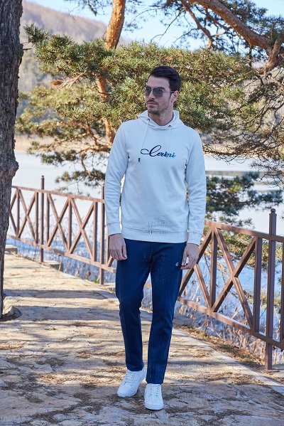 Брюки и джинсы